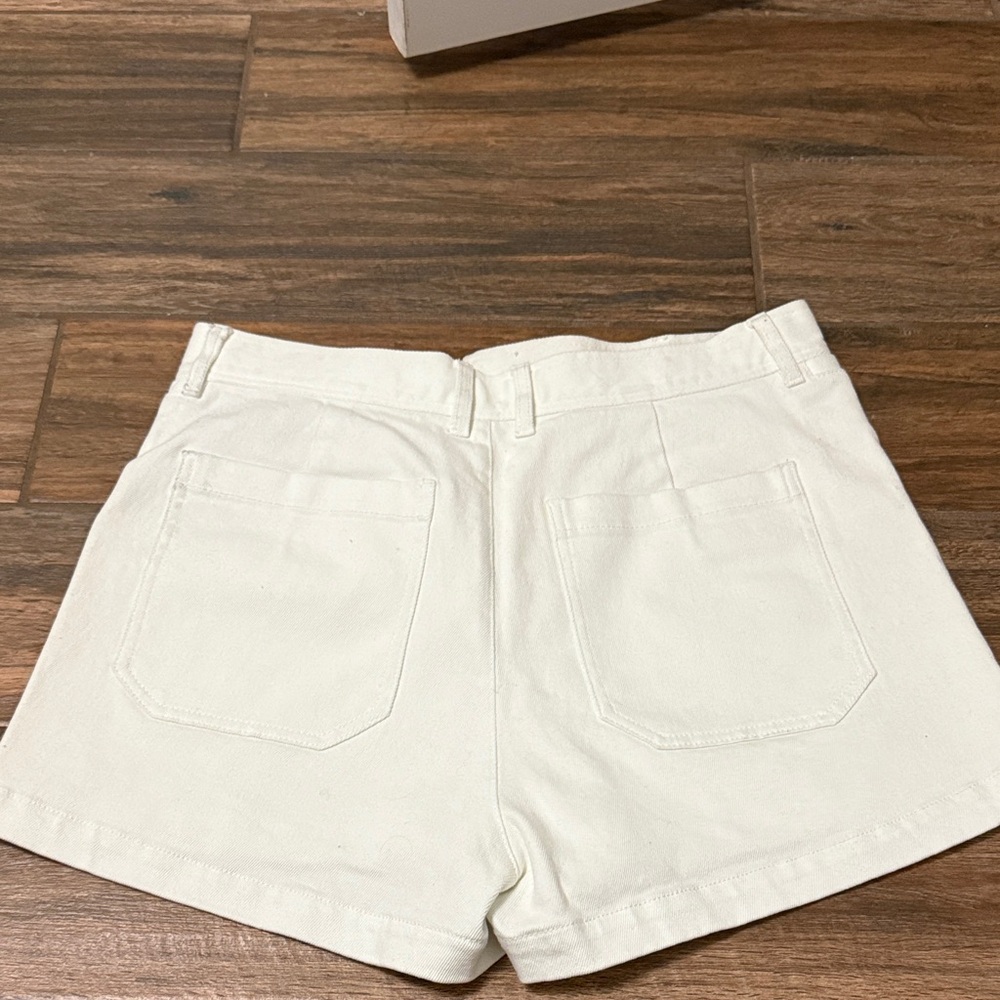 Rebecca Taylor High Waist Cream Shorts - Picture 3 of 3
